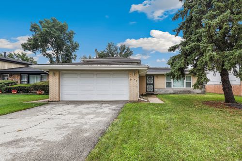 17060 Evans Dr, South Holland, IL, 60473-3437 | Card Image