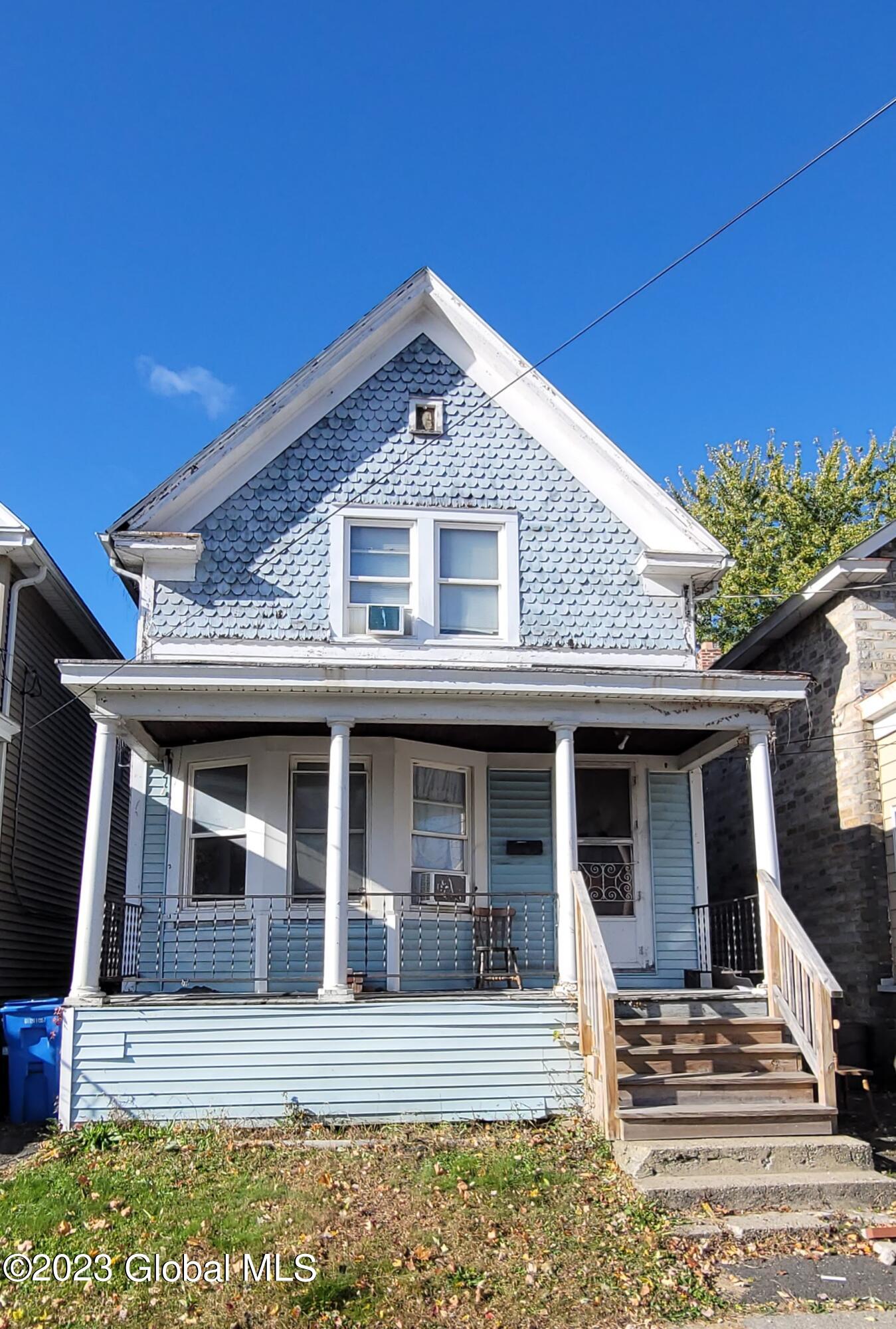Raymo St, Albany, NY 12209