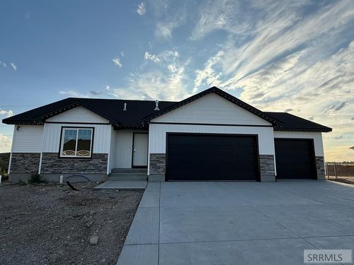 5954 Macrae Dr, Idaho Falls, ID, 83402-6013 | Card Image