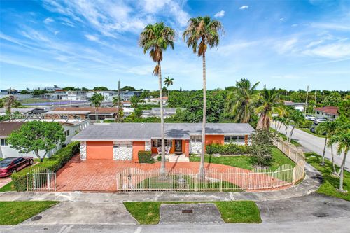 5065 Sw 90th Ct, Miami, FL, 33165-6630 | Card Image