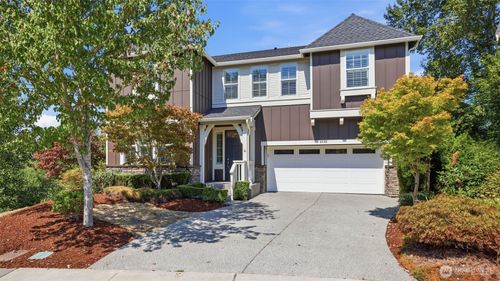 5500 Ne 9th St, Renton, WA, 98059-4630 | Card Image