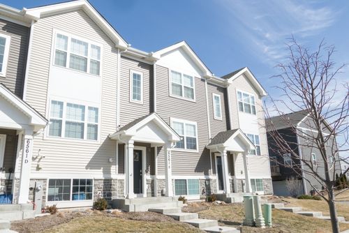 e-6561 Sassafras Way, Wonder Lake, IL, 60097 | Card Image