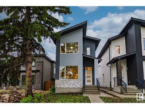 11032 128 St Nw, Edmonton, AB, T5M0W6 | Card Image