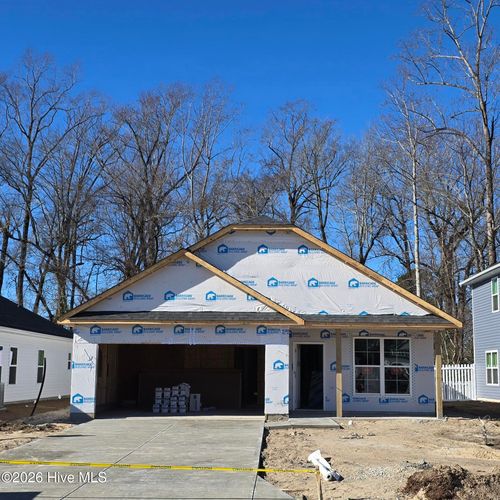 94 Fishing Creek Dr, New Bern, NC, 28562-8455 | Card Image