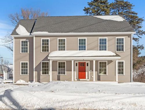 8 Meadowbrook Dr, Nashua, NH, 03062-2106 | Card Image