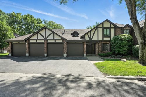 unit-b-11315 Sycamore Ln, Palos Hills, IL, 60465-2573 | Card Image