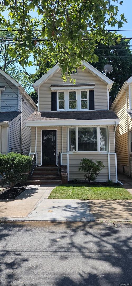 96-16 91st Drive, New York, NY, 11421 | Card Image