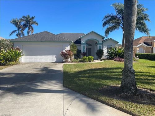 926 Marble Dr, NAPLES, FL, 34104 | Card Image