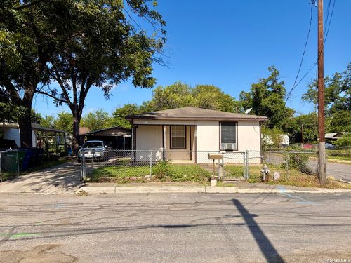 801 Madrid St, San Antonio, TX, 78237-2822 | Card Image