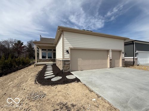 19897 Tomlinson Rd, Westfield, IN, 46074-9236 | Card Image