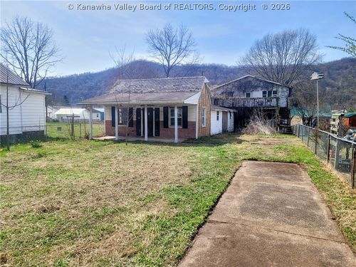 5609 Church Dr, Charleston, WV, 25306-6107 | Card Image