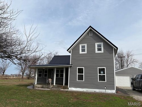 312 E Beech St, Shelbina, MO, 63468-1206 | Card Image