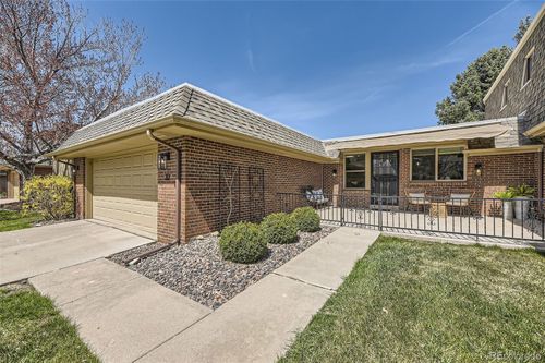 32 Eagle Dr, Columbine Valley, CO, 80123-6646 | Card Image