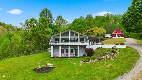 5042 Flat Gap Rd, Pound, VA, 24279-2504 | Card Image