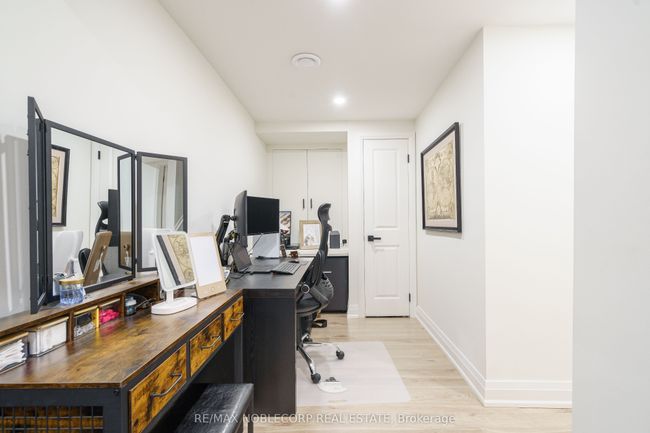 115 William Roe Blvd, House other with 5 bedrooms, 3 bathrooms and 3 parking in Newmarket ON | Image 42