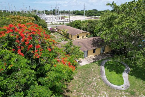 4537 Coconut Rd, Lake Worth, FL, 33461-5153 | Card Image