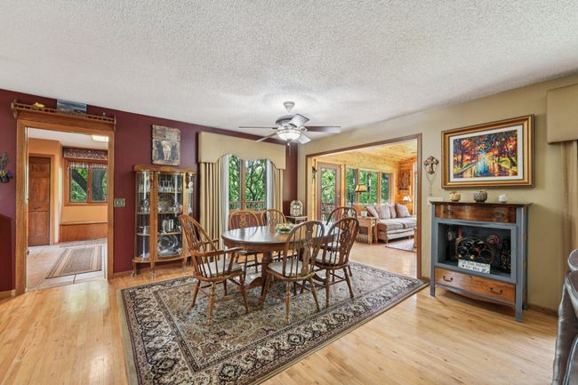22-web-or-mls-Barnes Ave-0306-022.jpg | Image 11