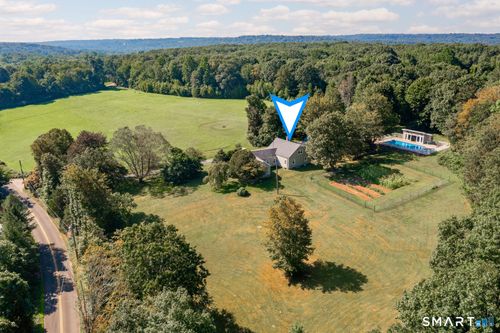 195 Webb Cir, Monroe, CT, 06468-1450 | Card Image