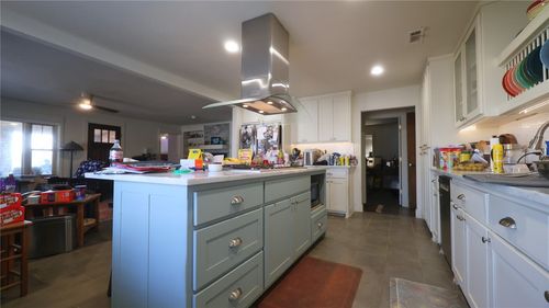 2108 Stone Street, Fayetteville, AR, 72701 | Card Image