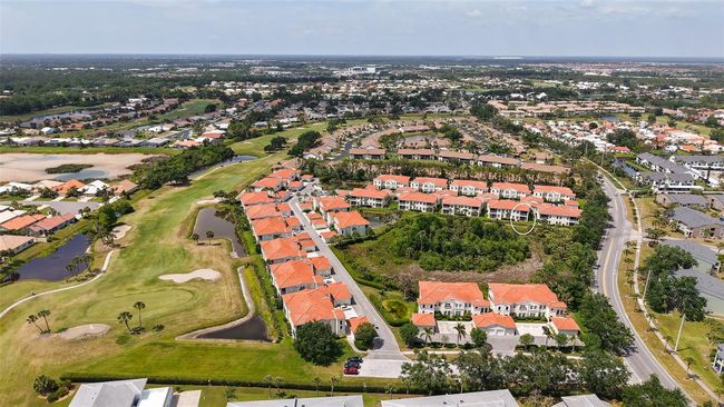 301B2 - 301 Ravinia Cir, Condo with 3 bedrooms, 2 bathrooms and null parking in VENICE FL | Image 53