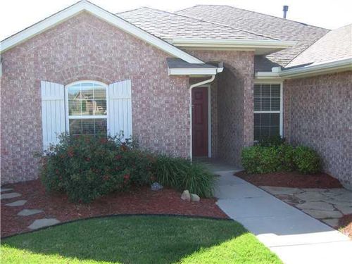 16001 Korie Dr, Edmond, OK, 73013-1490 | Card Image