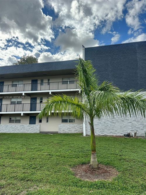 apt-306-8000 Fairview Dr, Tamarac, FL, 33321-3979 | Card Image