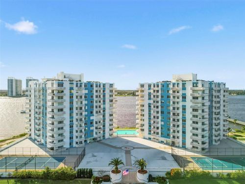 103-925 N Halifax Ave, DAYTONA BEACH, FL, 32118-6618 | Card Image