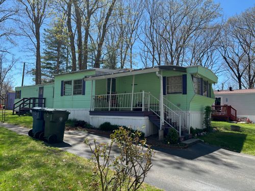 28 Fairway Dr, North Windham, CT, 06256-1350 | Card Image