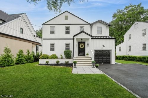 52 Collinwood Ave, Livingston, NJ, 07039-3728 | Card Image
