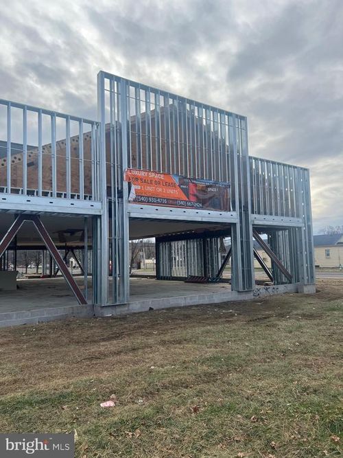 1355 N Shenandoah Ave, FRONT ROYAL, VA, 22630-3635 | Card Image