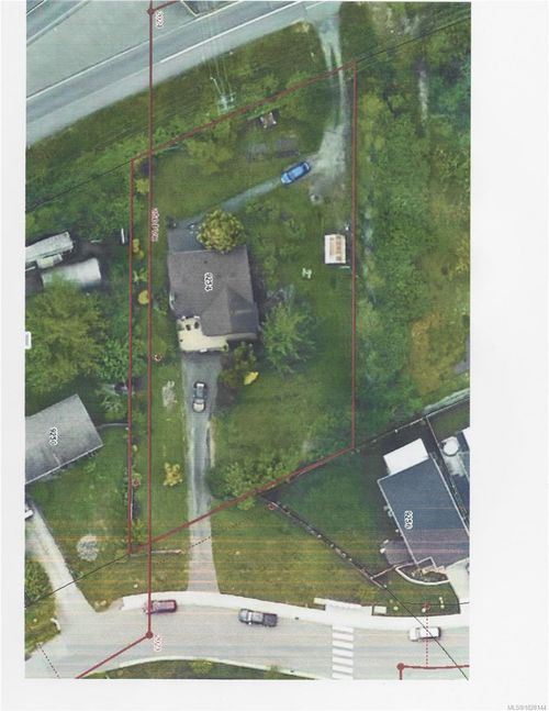9254 Rideau Ave, North Saanich, BC, V8L1E8 | Card Image