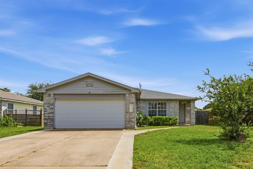718 Blair Ave, Bastrop, TX, 78602-6626 | Card Image