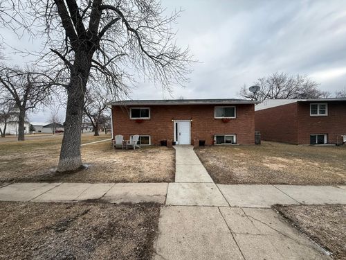 418 2nd Ave Sw, Hillsboro, ND, 58045 | Card Image