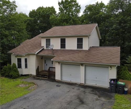 133 Summerton Cir, East Stroudsburg, PA, 18301-7053 | Card Image