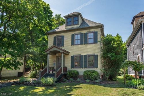 35 Brookside Ave, Caldwell, NJ, 07006-5638 | Card Image