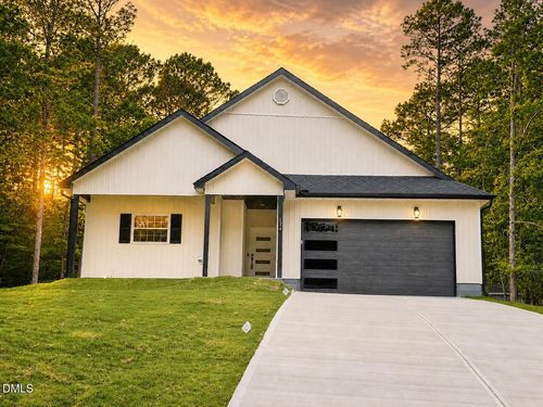 124 Oklahoma Dr, Louisburg, NC, 27549 | Card Image