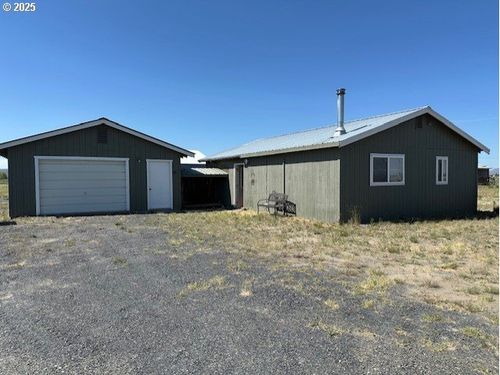 87856 Christmas Valley Hwy, Christmas Valley, OR, 97641-2304 | Card Image