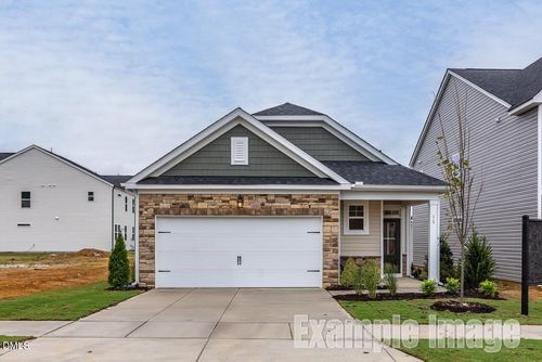 80 Baldwin St, Lillington, NC, 27546-4425 | Card Image