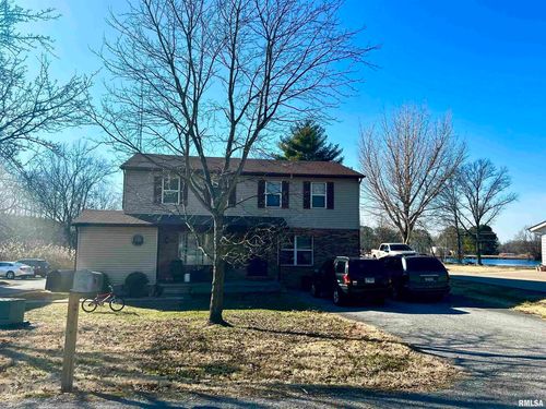 1609 S 22nd St, Herrin, IL, 62948-2476 | Card Image