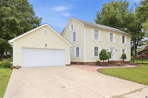 1524 Bellemeade Dr, Mayfield, KY, 42066-3722 | Card Image