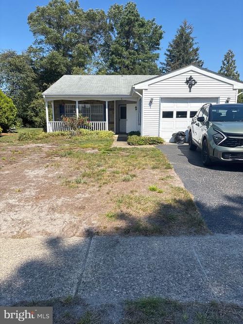 6 Chelsea Pl, Southampton, NJ, 08088-1110 | Card Image