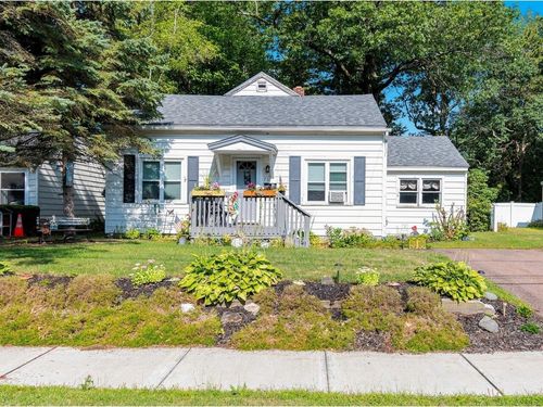 76 Woodbury Rd, Burlington, VT, 05408-2450 | Card Image