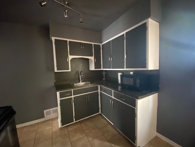 2624 Miller Rd, House other with 3 bedrooms, 2 bathrooms and null parking in Flint MI | Image 11