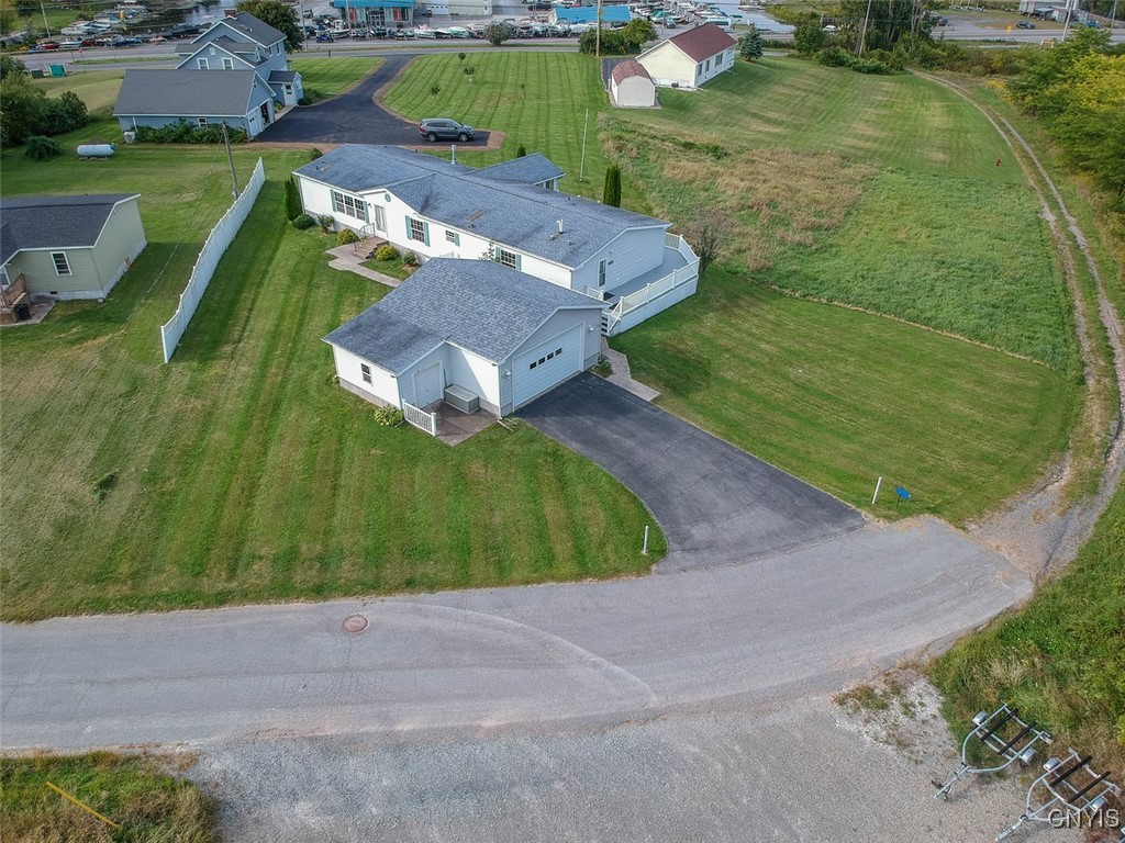 Cantwell Ter, Clayton, NY 13624
