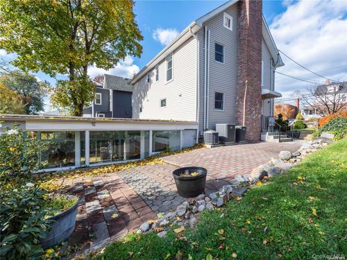 a-18 Third Avenue, North Hempstead, NY, 11050 | Card Image