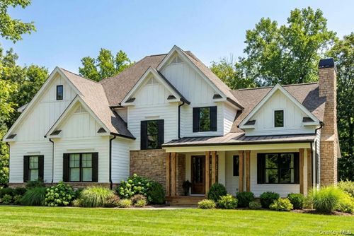 26 Kimlin Ct, Poughkeepsie, NY, 12603-4736 | Card Image