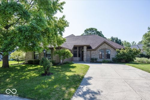 11179 Avery Row, Fishers, IN, 46038-2272 | Card Image