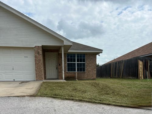 1403 Pima Trl, Harker Heights, TX, 76548-2668 | Card Image