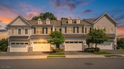 3 Azalea Ln, Cedar Grove, NJ, 07009-2314 | Card Image