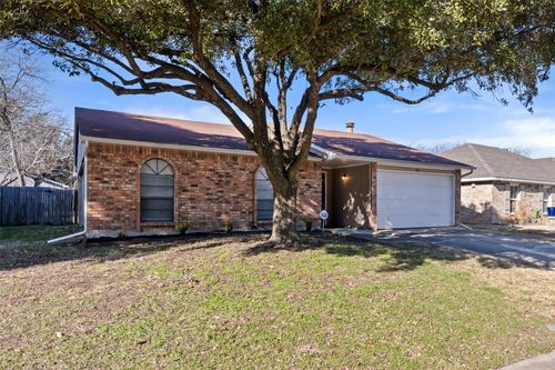 618 Live Oak Dr, Mansfield, TX, 76063-2120 | Card Image